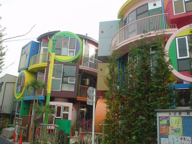 6 crazy apt